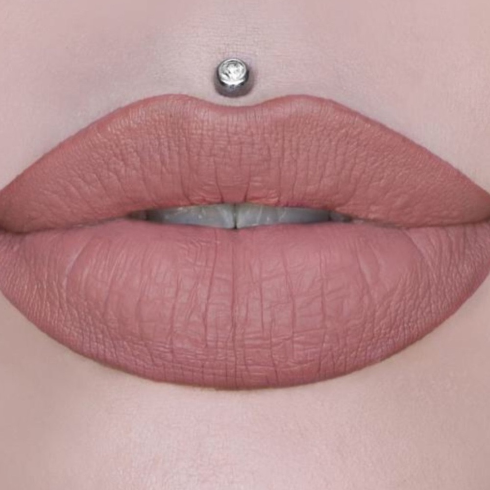 Jeffrey Star Velour Liquid Lipstick‎ - Christmas Cookie NIB